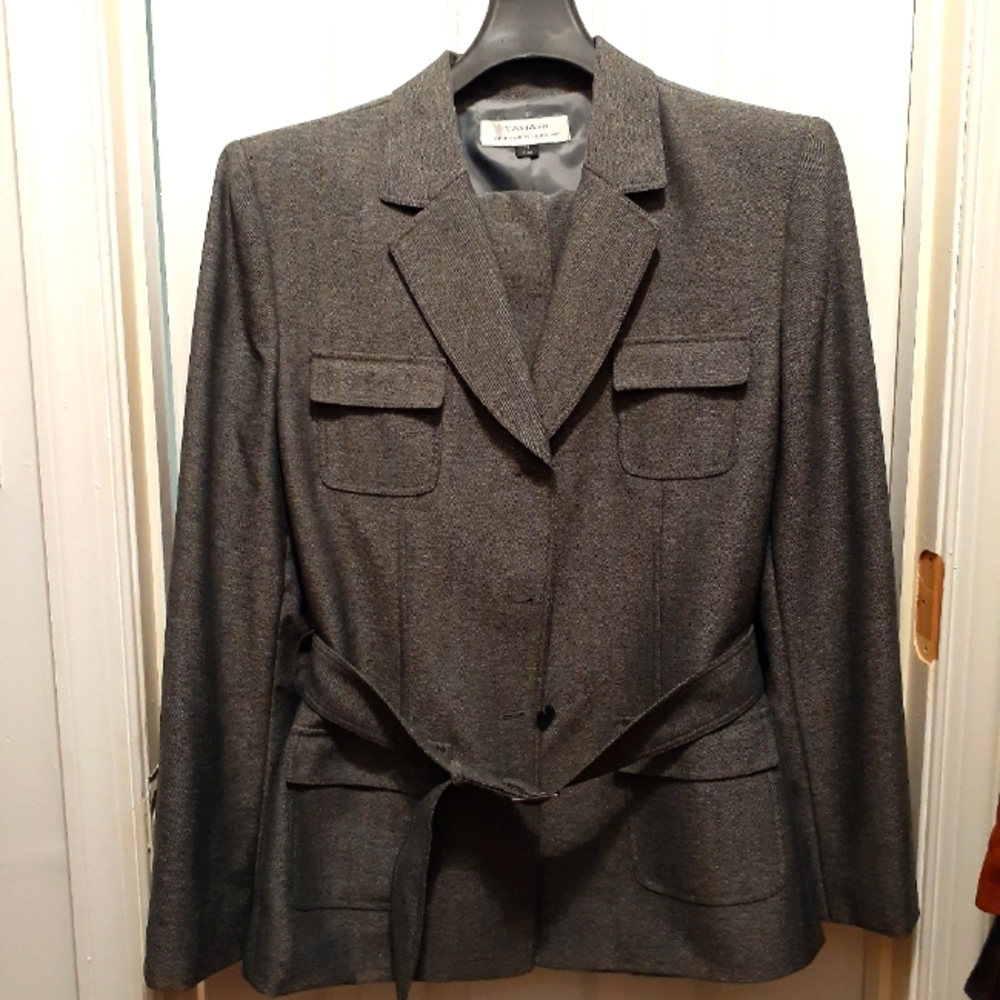 Taheri Pant Suit
